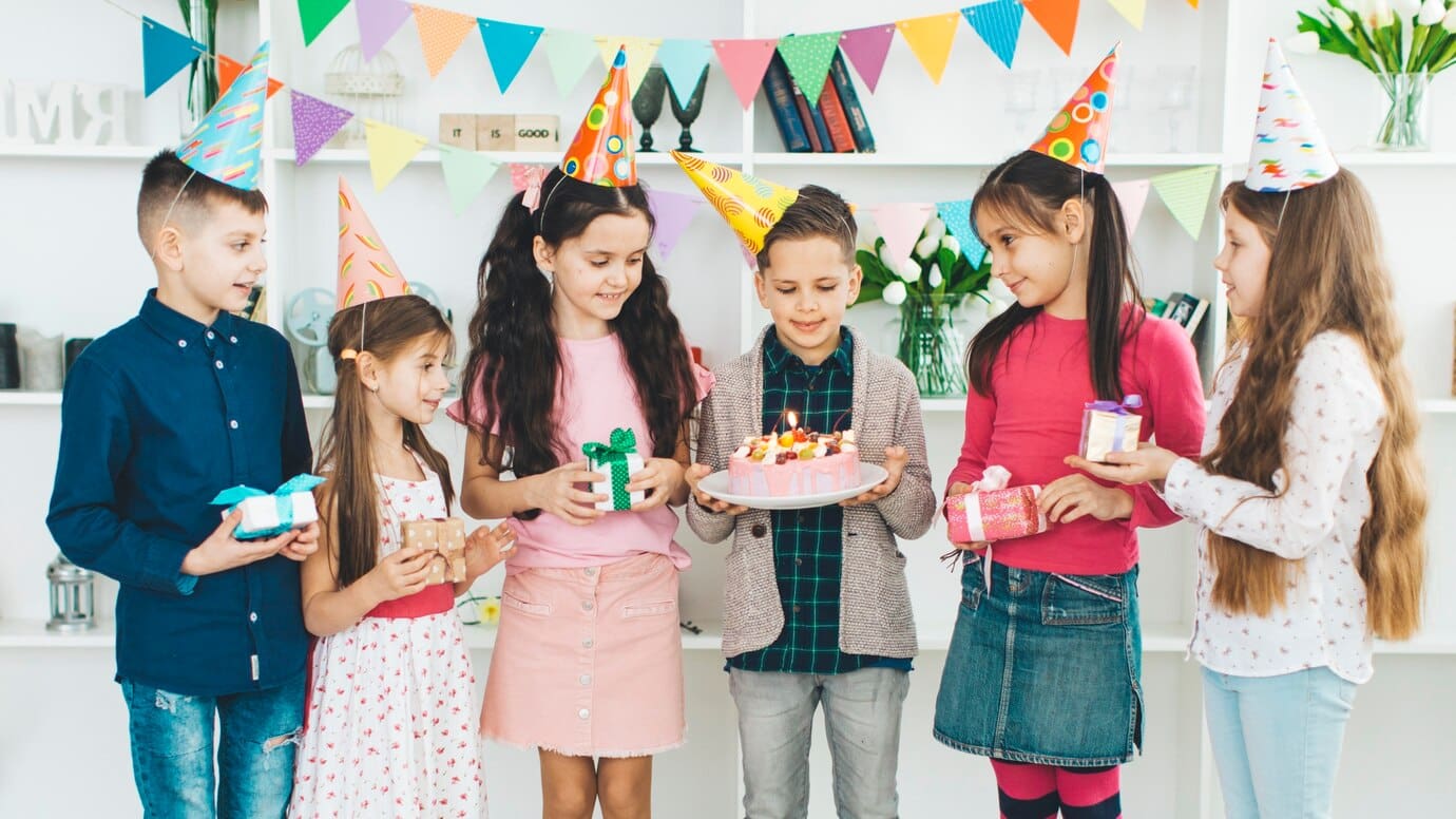 fiesta de bienvenida al colegio